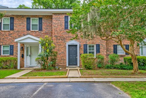 233 Heritage Cir, Mount Pleasant, SC, 29464-3006 | Card Image