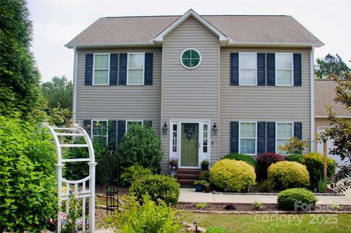 1110 Archer Farm Dr, Salisbury, NC, 28144-7115 | Card Image