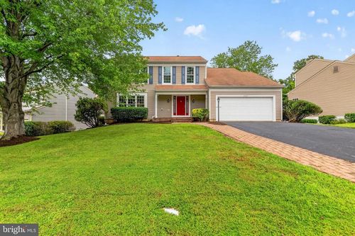 2802 Noble Fir Ct, WOODBRIDGE, VA, 22192-3816 | Card Image