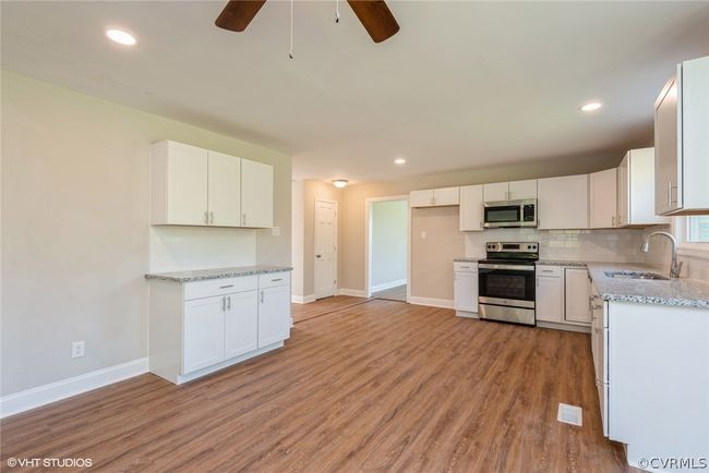 79 Samos Ln, House other with 3 bedrooms, 3 bathrooms and null parking in Water View VA | Image 7