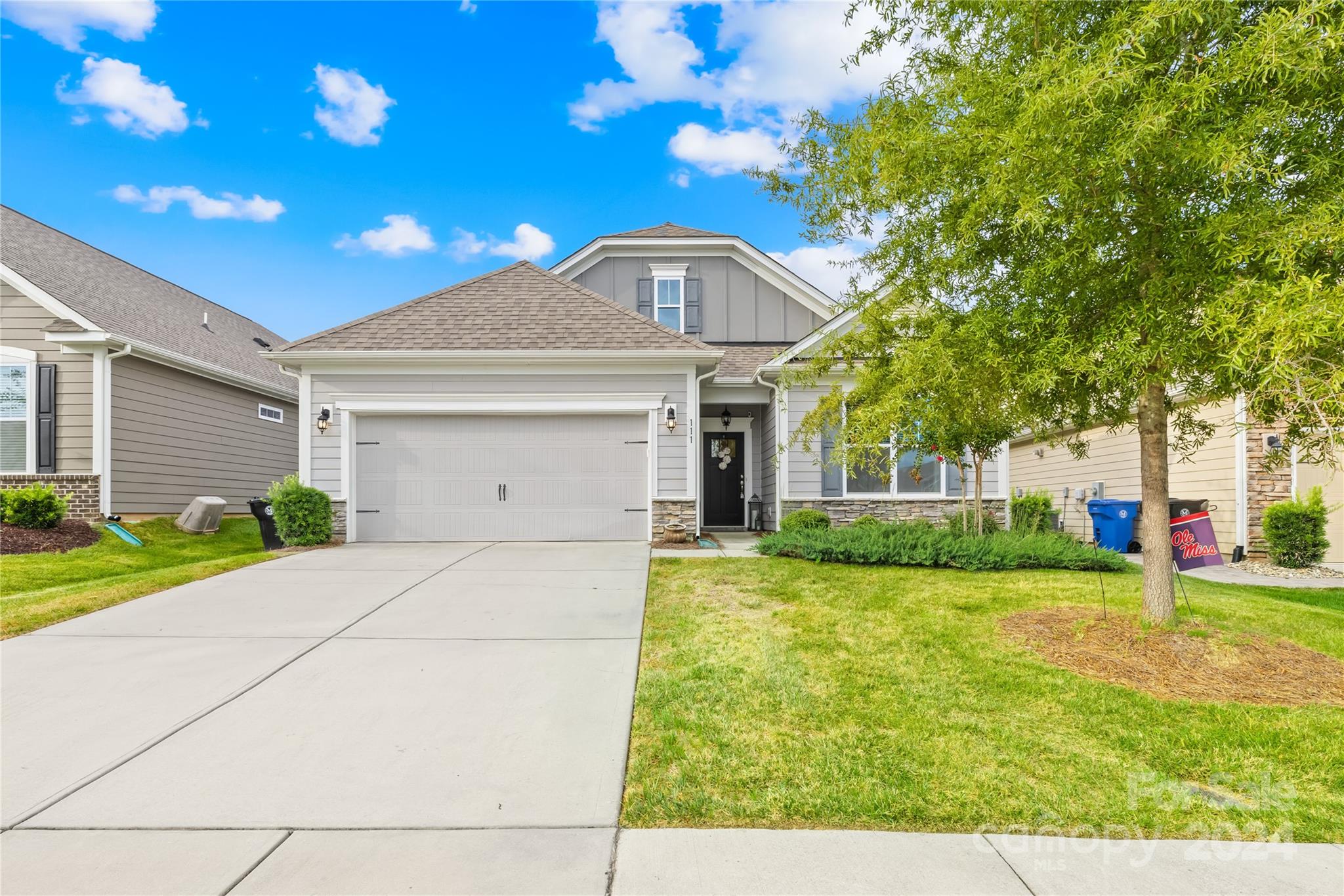 Rosebay Dr, Mooresville, NC 28117