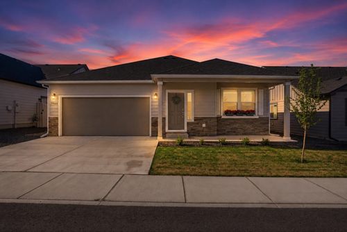 19646 E Spruce Ln, Spokane Valley, WA, 99016-5510 | Card Image