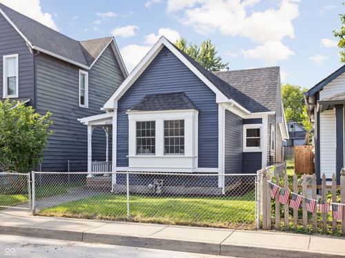 1613 E Ohio St, Indianapolis, IN, 46201-3819 | Card Image
