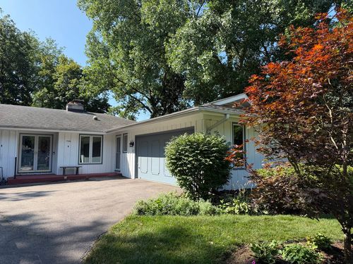1146 Pine Court, Batavia, IL, 60510 | Card Image