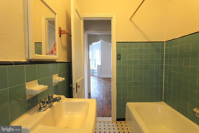 APT-2B - 5313 Baynton St, Condo with 2 bedrooms, 1 bathrooms and null parking in PHILADELPHIA PA | Image 7
