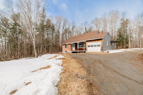 468 New Vineyard Road, Farmington, ME, 04938 | Card Image