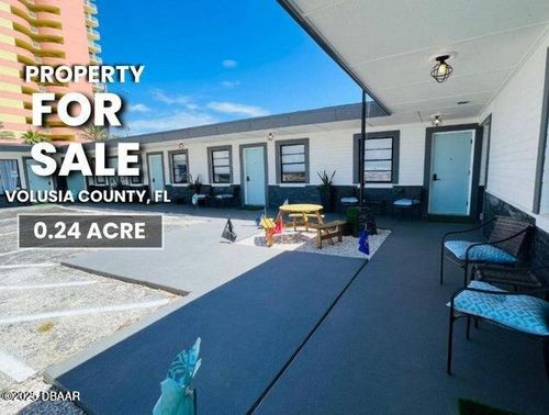 1915 N Atlantic Ave, Daytona Beach, FL, 32118-3301 | Card Image