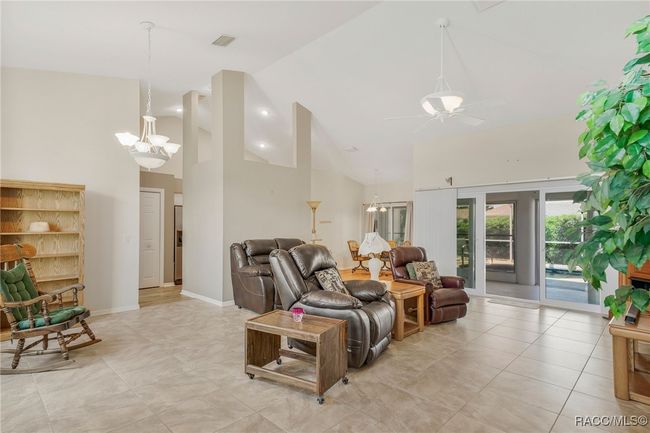 4542 N Serene Pt, House other with 3 bedrooms, 2 bathrooms and 2 parking in Hernando FL | Image 10