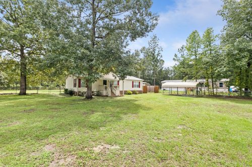 123 Sandy Oaks Ln, Cross, SC, 29436-3609 | Card Image