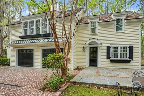 92 Hidden Cove Dr, Richmond Hill, GA, 31324-4934 | Card Image