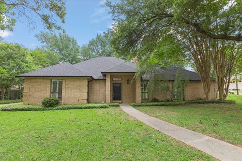 3200 Crossroads Dr, Longview, TX, 75605 | Card Image