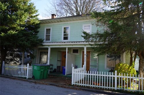 202-204 E Erie Street, Linesville, PA, 16424 | Card Image