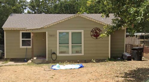 1801 Lawther Dr, River Oaks, TX, 76114-2135 | Card Image