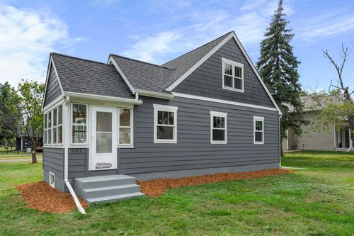 5003 Fairview Ave N, Crystal, MN, 55429-3634 | Card Image