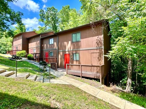 b5-145 State Park Rd, Jamestown, KY, 42629-7800 | Card Image