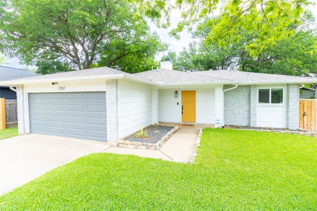 7707 Copano Dr, House other with 3 bedrooms, 2 bathrooms and null parking in Austin TX | Image 4