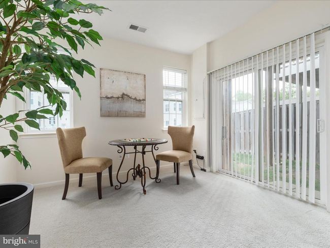 42241 Violet Mist Ter, Townhouse with 4 bedrooms, 4 bathrooms and null parking in BRAMBLETON VA | Image 27