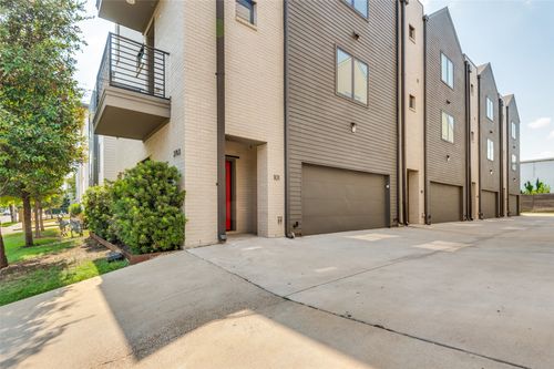 apt-101-2703 Kimsey Dr, Dallas, TX, 75235-4702 | Card Image