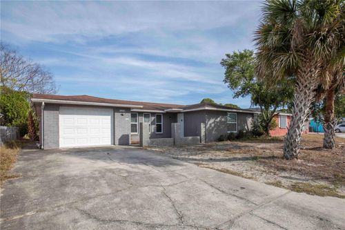 11214 Linden Ln, PORT RICHEY, FL, 34668-2227 | Card Image
