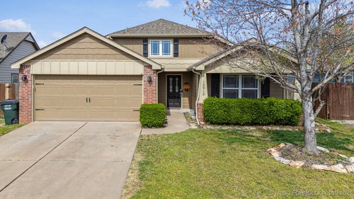 10912 N 149th East Ave, Owasso, OK, 74055-6187 | Card Image