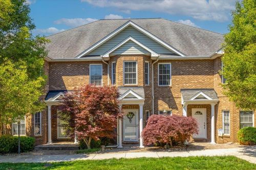 110 Phoenix Blvd Nw, Christiansburg, VA, 24073-1641 | Card Image