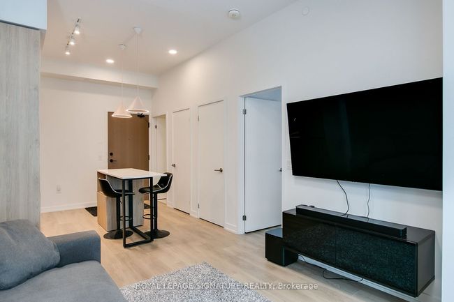 203 - 34 Tubman Ave, Condo with 1 bedrooms, 1 bathrooms and null parking in Toronto ON | Image 7