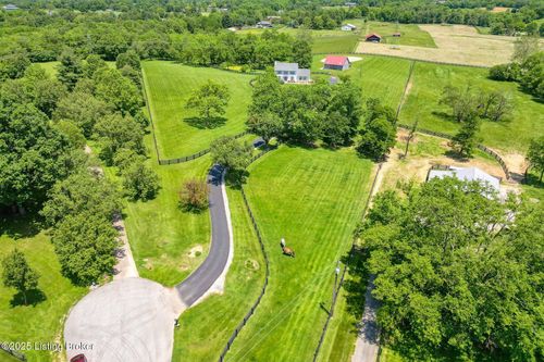 348 Old Stone Dr, Simpsonville, KY, 40067-6617 | Card Image