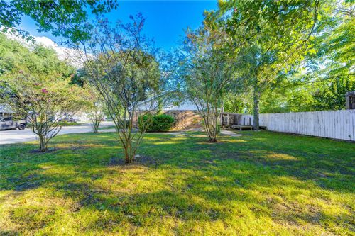 114 Wood St, Navasota, TX, 77868-3659 | Card Image