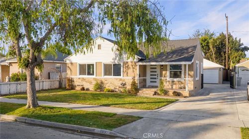 6049 Whitewood Ave, Lakewood, CA, 90712-1240 | Card Image