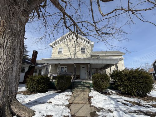 1021 Jefferson Ave, Charleston, IL, 61920-1653 | Card Image