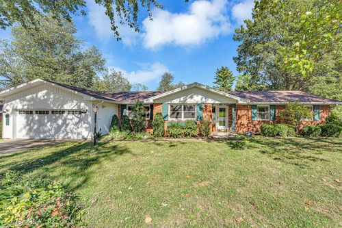 2413 S Claremont Cir, Springfield, MO, 65804-4123 | Card Image