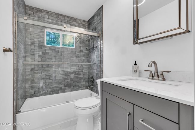 43 Athens Ave, House other with 3 bedrooms, 3 bathrooms and null parking in Old Bridge NJ | Image 13
