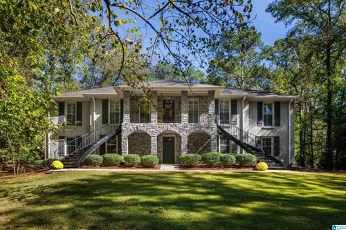 3821 River Run Trl, Vestavia, AL, 35243-4703 | Card Image
