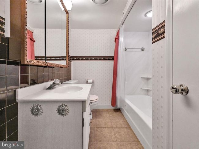 112 Eric Ave, House other with 3 bedrooms, 3 bathrooms and null parking in Shillington PA | Image 24