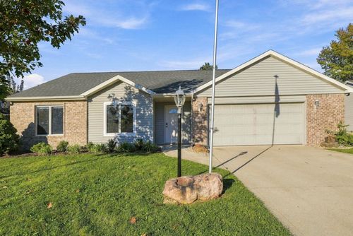 672 Puttman Place Place, Roanoke, IN, 46783 | Card Image