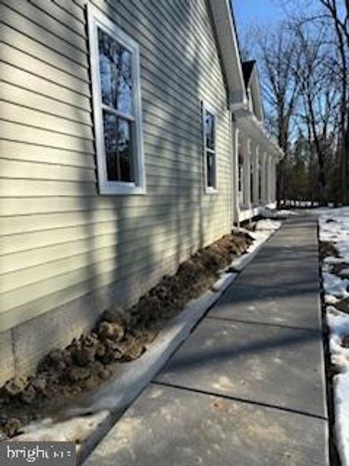 10417 Old Lawyers Rd, UNIONVILLE, VA, 22567-3556 | Card Image