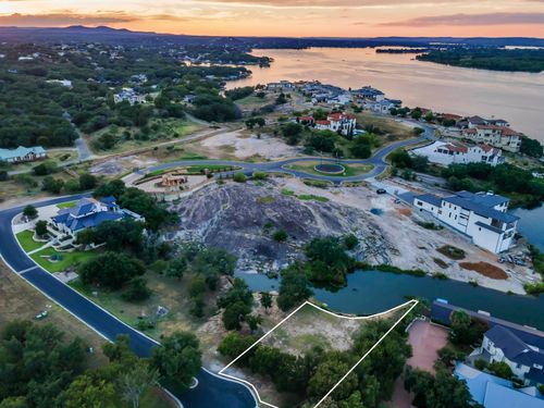 110 Moon Isle, Horseshoe Bay, TX, 78657-6302 | Card Image