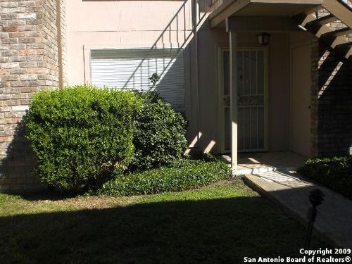 apt-201-9503 Powhatan Dr, San Antonio, TX, 78230-3147 | Card Image