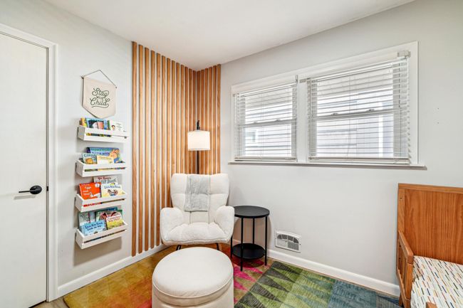 17_interior.jpg | Image 15