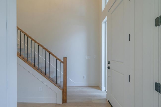 Entryway | Image 4