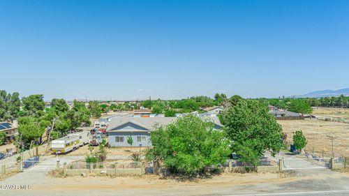 38740 E 25th Street, Palmdale, CA, 93550 | Card Image