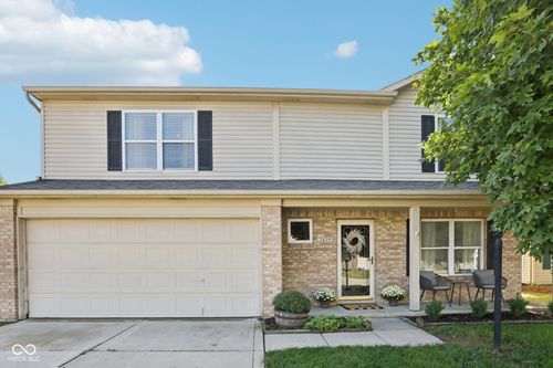 2439 Orchard Creek Dr, Columbus, IN, 47201-1411 | Card Image