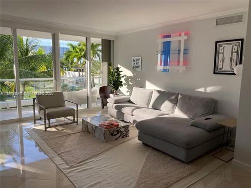 apt-403-7000 Island Blvd, Aventura, FL, 33160-2458 | Card Image