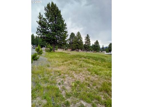 235 North St, Sumpter, OR, 97877-2110 | Card Image