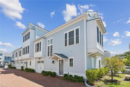 9570 Shore Dr, Norfolk, VA, 23518-1725 | Card Image