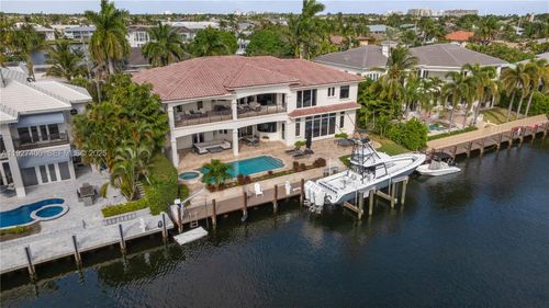 2320 Ne 34th Ct, Lighthouse Point, FL, 33064-8147 | Card Image