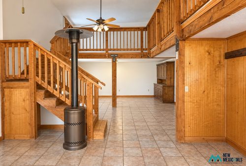 98 Jim Day Ln, Tularosa, NM, 88352-9401 | Card Image