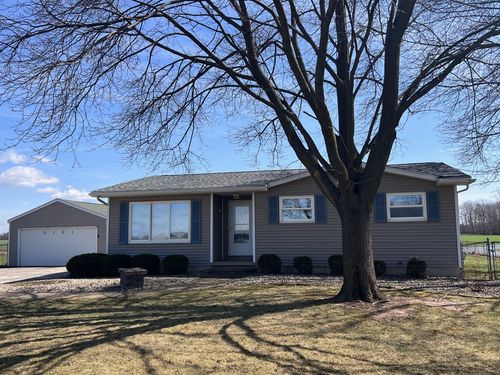 8181 Van Vleet Rd, Gaines, MI, 48436-9789 | Card Image