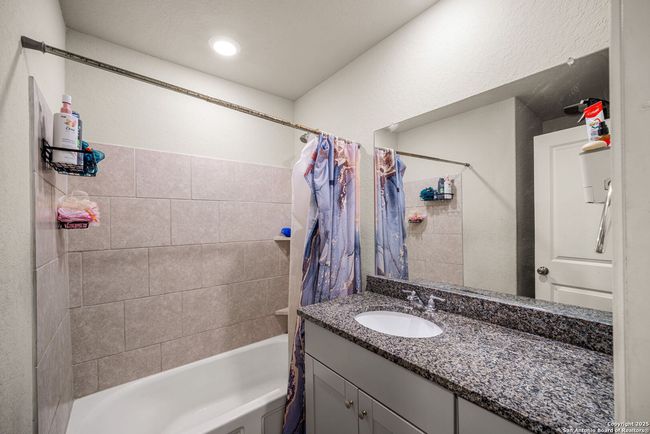 31646 Untrodden Way, House other with 4 bedrooms, 2 bathrooms and null parking in Bulverde TX | Image 22