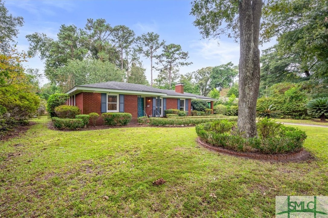 Colonial Dr, Savannah, GA 31406